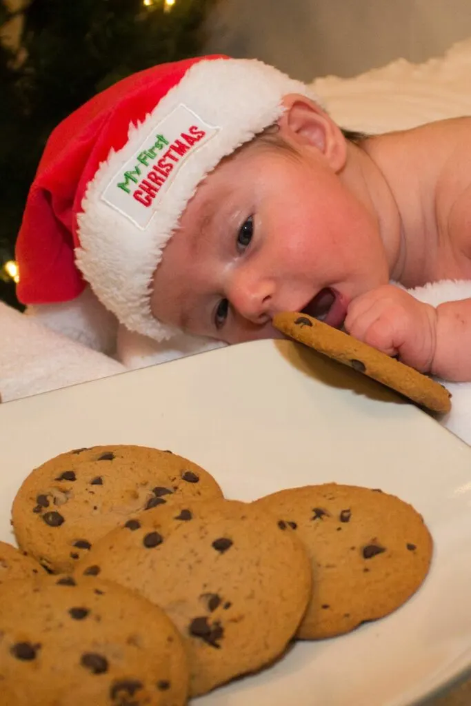 DIY Christmas photoshoot for baby