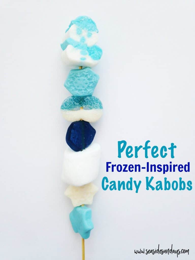 These frozen inspired candy kabobs are so cute! They make great birthday party favors if your kid wants a frozen party or Winter wonderland theme. You can make these candy skewers really easily for any party, I used them for my daughter's Winter Onederland 1st birthday. 