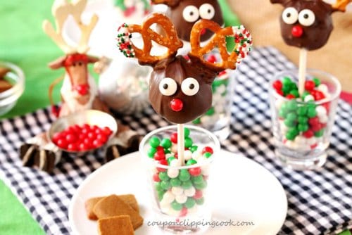 Christmas Snack Ideas for Kids - Looking for some cute Christmas party treat ideas for preschoolers or daycare kids? These easy Christmas snack ideas are awesome for kids and adults! Includes gluten-free Christmas treats and no-bake options! If you need Christmas snacks for kids school, check out these 25 recipes that will wow!