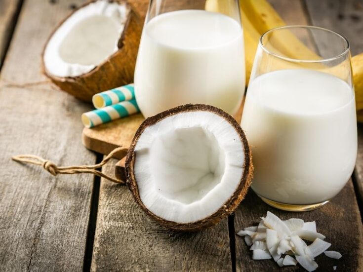 21 Lactation Smoothies For Breastfeeding Moms