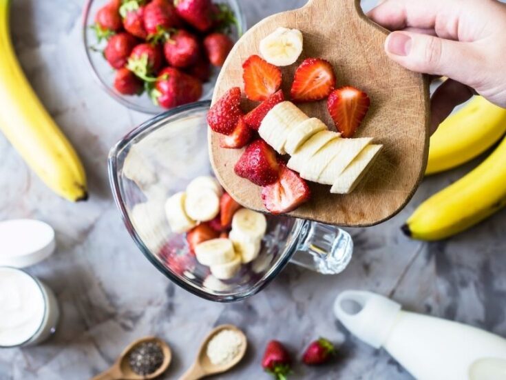 21 Lactation Smoothies For Breastfeeding Moms