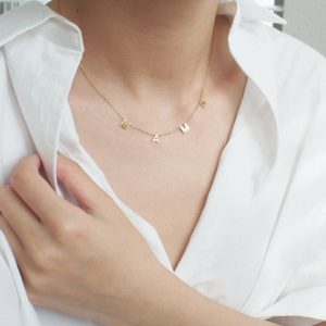 Mama necklace for Mother's day -Mother's Day Jewellery Ideas