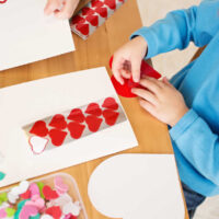Crafts for toddlers on Valentine's Day