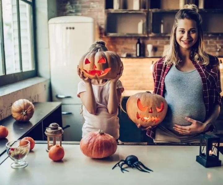 fall announcement for pregnancy