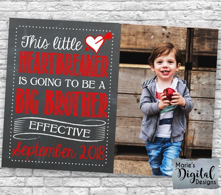 Pregnancy announcement card for Valentine's day
