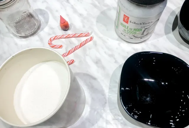 how to make holiday sugar scrub