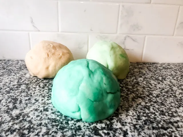 peppermint playdough recipe