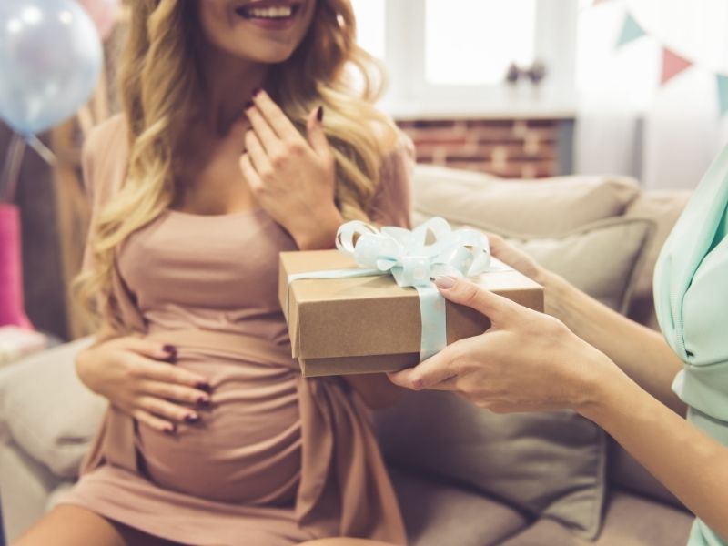 How to host a unique baby shower