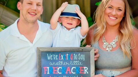 letter board pregnancy announcement