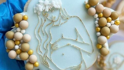 Image for Gold Lady Pregnancy Announcement Cookie
