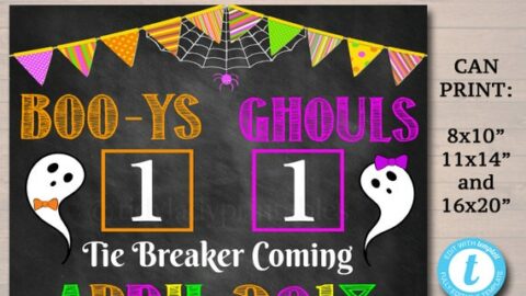 Halloween pregnancy announcement