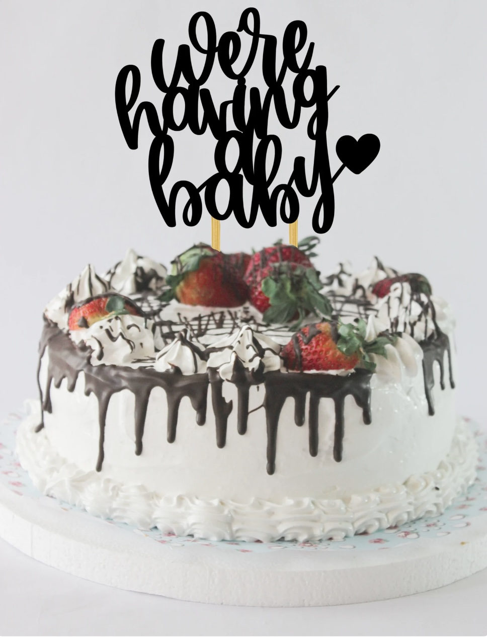 16 Sweet Cake Pregnancy Announcement Ideas