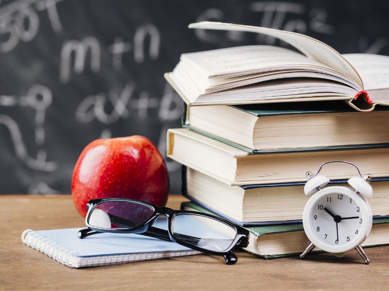 personalized teacher gift ideas