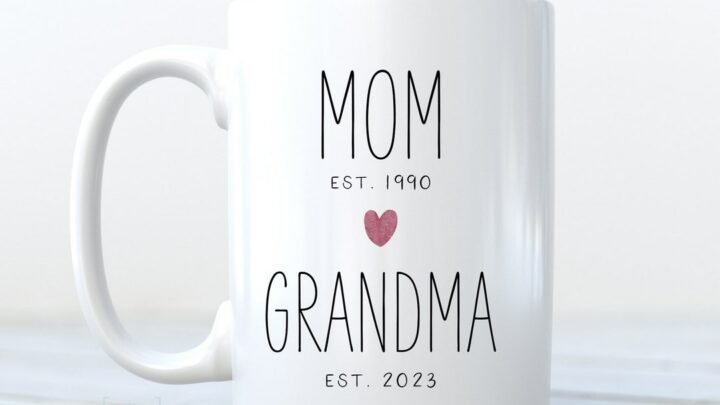 How to announce pregnancy to parents who are first time grandparents?
