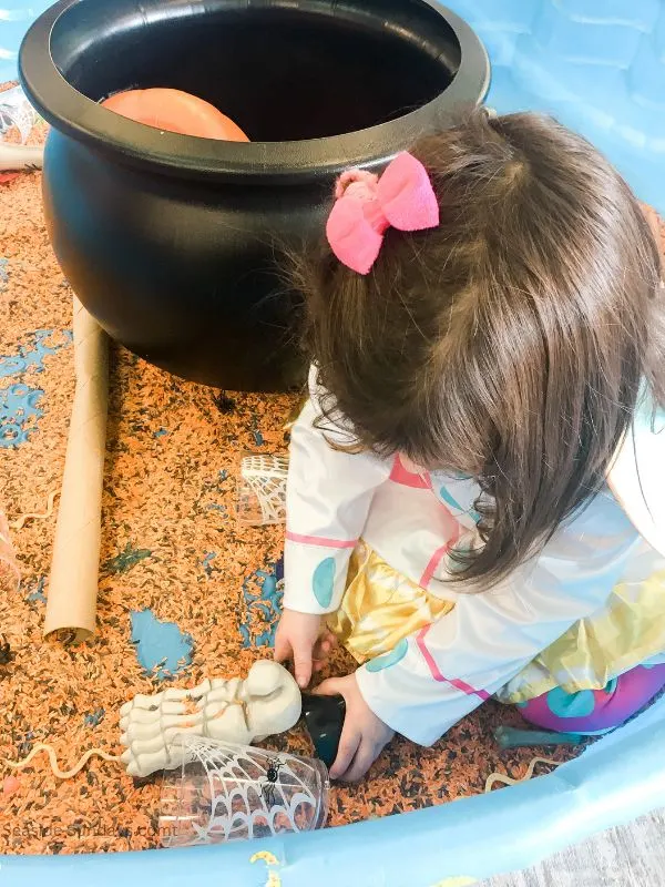 Halloween party activities for toddlers