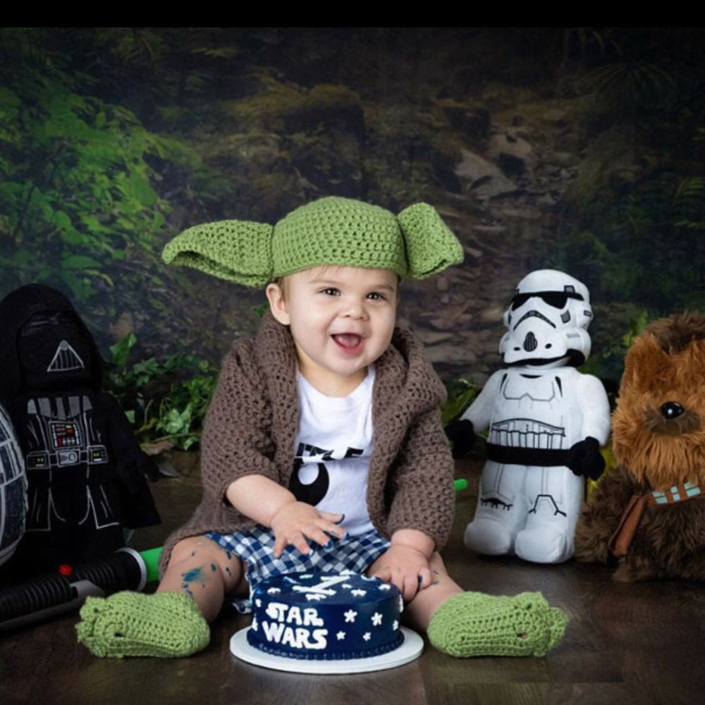 baby yoda Halloween costume