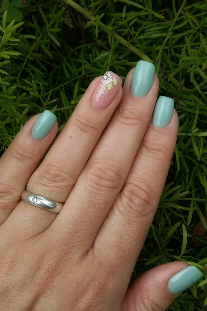 gender reveal nails