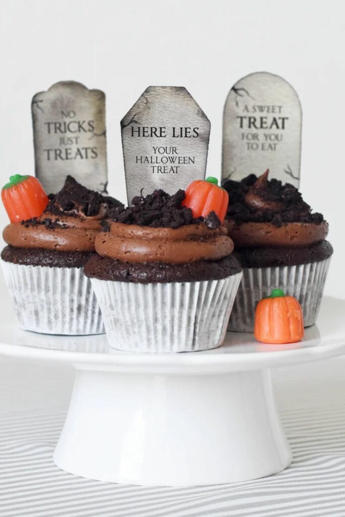 Graveyard themed party